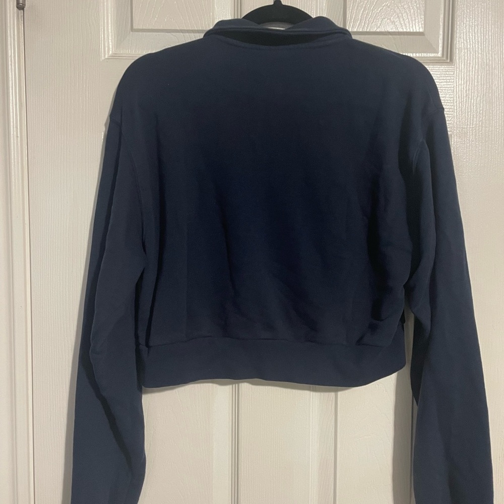 Aritzia TNA Airy Navy Cozy 1/4 Zip Sweatshirt - Picture 2 of 3
